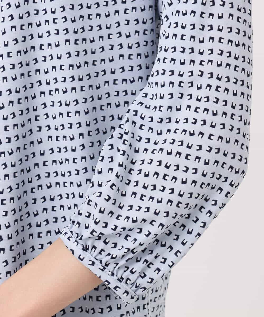 FKKGD31140 MK MICHEL KLEIN(MK ミッシェルクラン) 幾何柄ボウタイジャージーカットソー/洗える ライトブルー