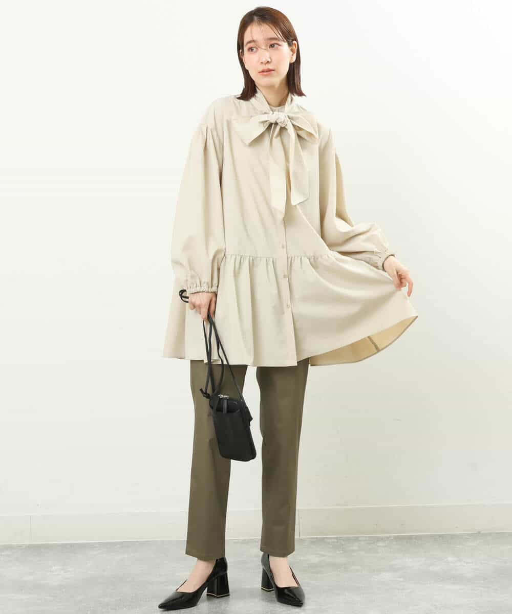 FKLFS20130 MK MICHEL KLEIN(MK ミッシェルクラン) サテン地細身ストレートパンツ/洗える ブルーグレー