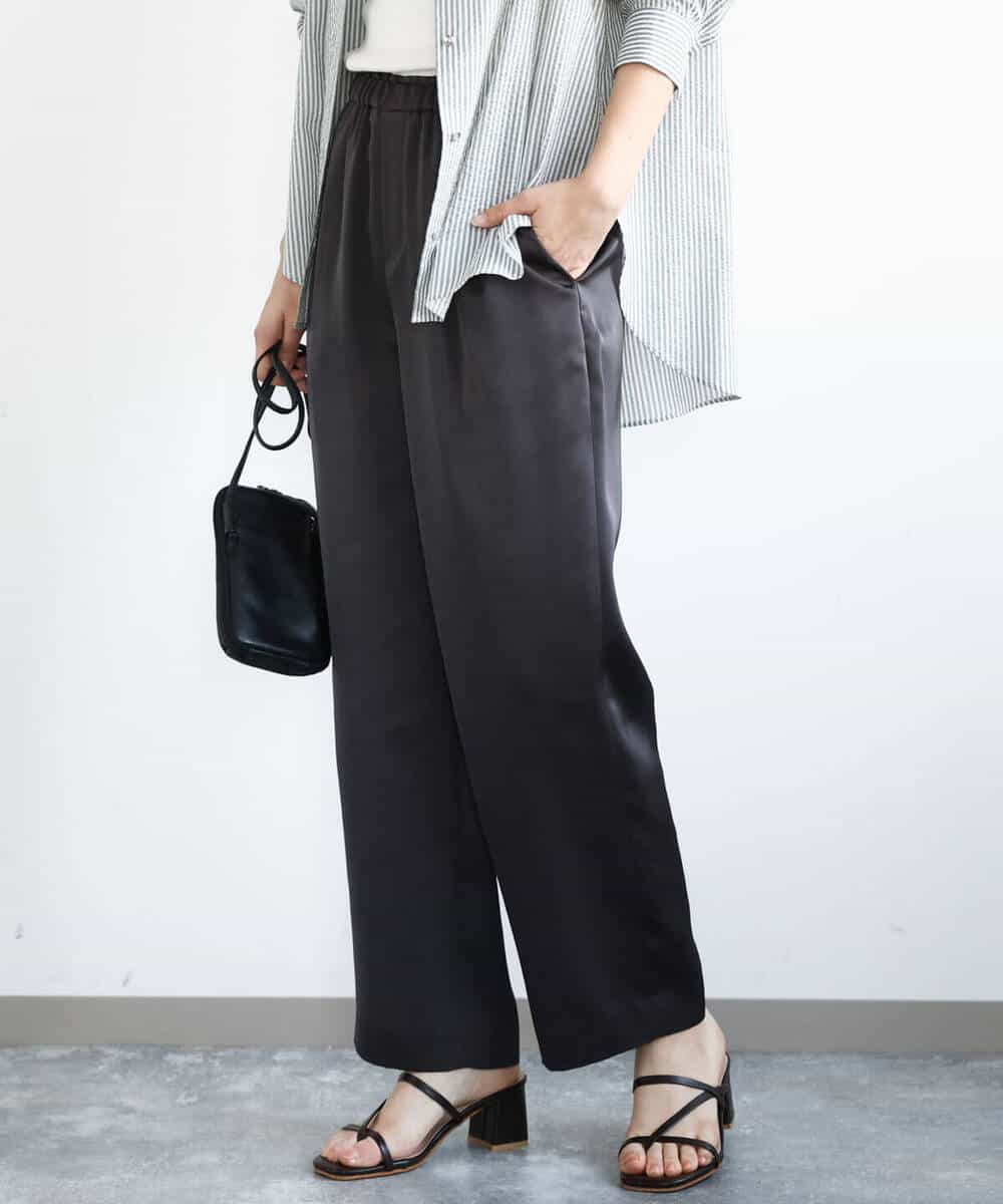 FKLGA45150 MK MICHEL KLEIN(MK ミッシェルクラン) リラックスサテンテーパードパンツ/洗える ライトグレー