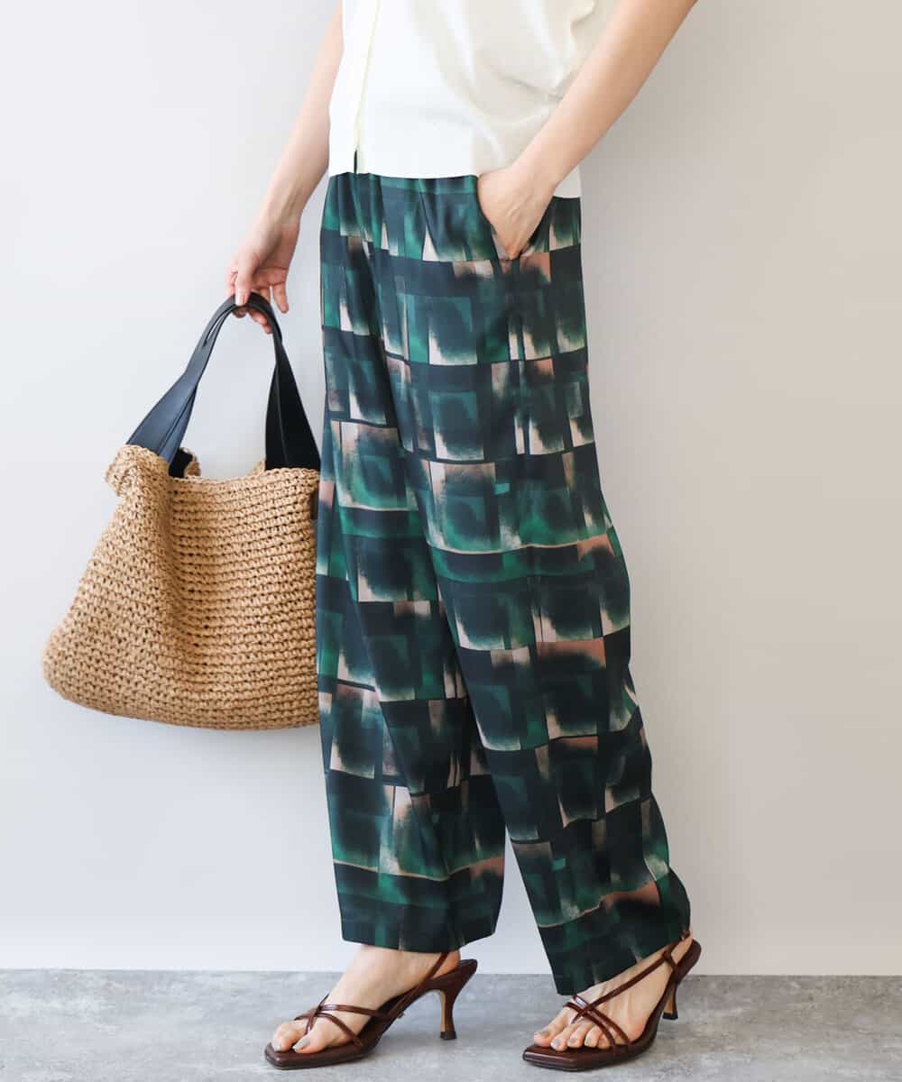 FKLHD62180 MK MICHEL KLEIN(MK ミッシェルクラン) [接触冷感/洗える]アートプリント ワイドパンツ グリーン