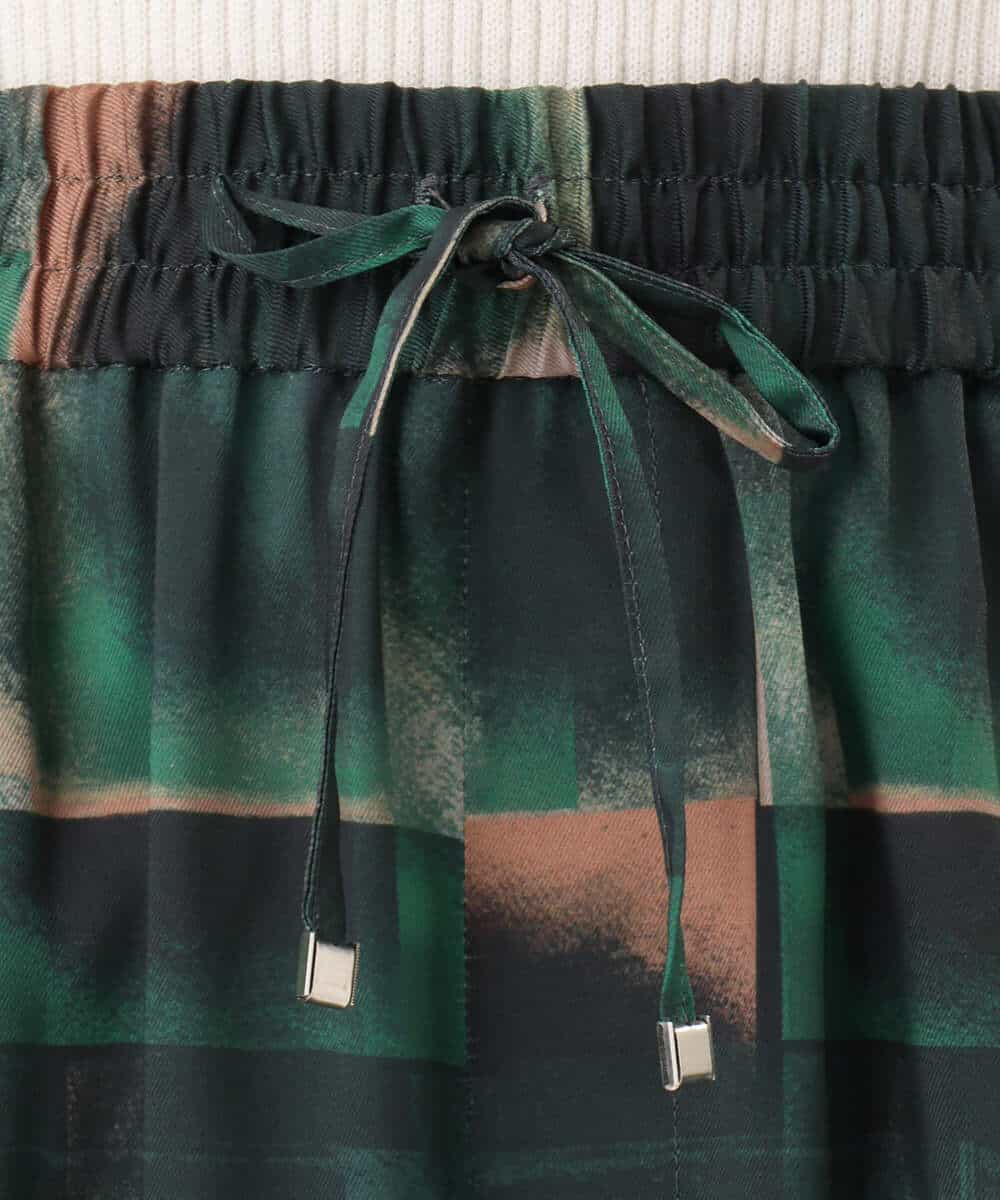 FKLHD62180 MK MICHEL KLEIN(MK ミッシェルクラン) [接触冷感/洗える]アートプリント ワイドパンツ グリーン