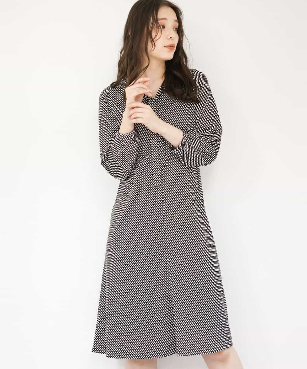 Mk Michel Klein Mk ミッシェルクラン イージーケア 幾何柄ボウタイワンピース イトキンオンラインストア Mk Michel Klein Mk ミッシェルクラン イージーケア 幾何柄ボウタイワンピース イトキンオンラインストア