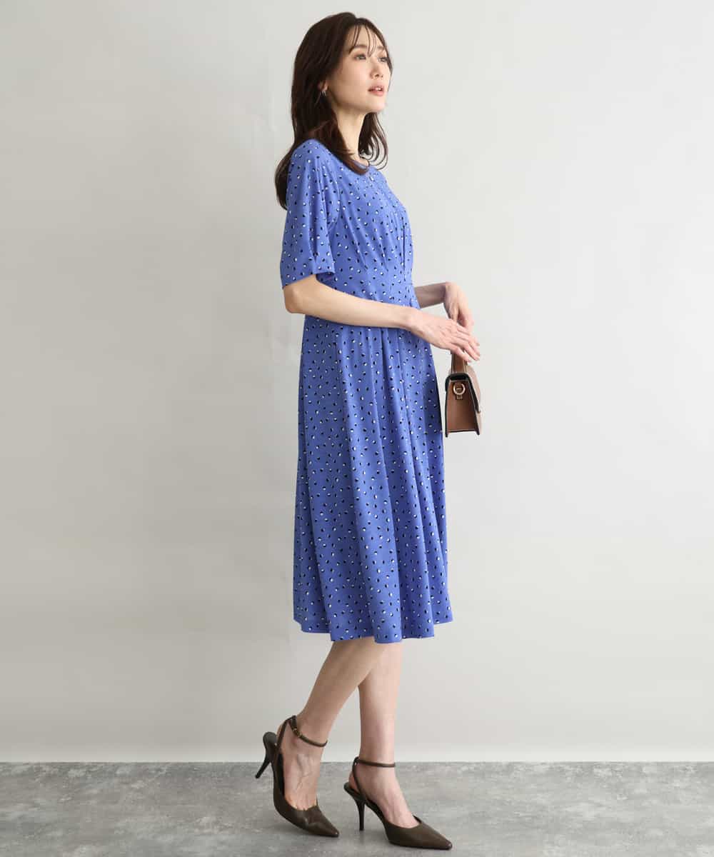 FKPGD50190 MK MICHEL KLEIN(MK ミッシェルクラン) [イージーケア/洗える]タックデザインジャージーワンピース ブルー