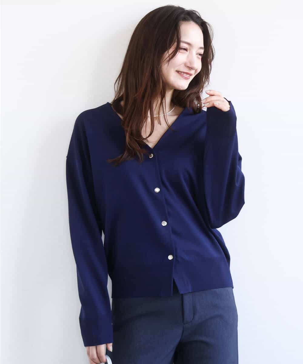 FKSGD21160 MK MICHEL KLEIN(MK ミッシェルクラン) ドット釦Vネックカーディガン(無地・ボーダー)/洗える パープル（無地）