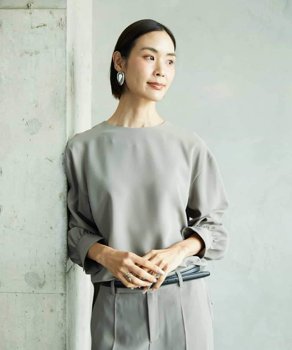 FMBAD25230 MICHEL KLEIN(ミッシェルクラン) [セットアップ対応]ノーカラーブラウス ネイビー
