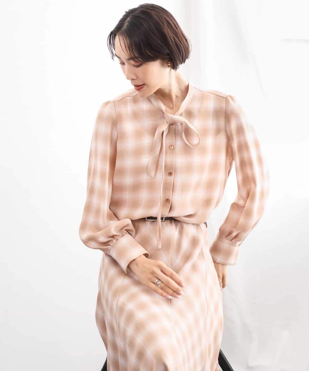 FMBAG07220 MICHEL KLEIN(ミッシェルクラン) [セットアップ対応]リボンチェックブラウス オレンジ
