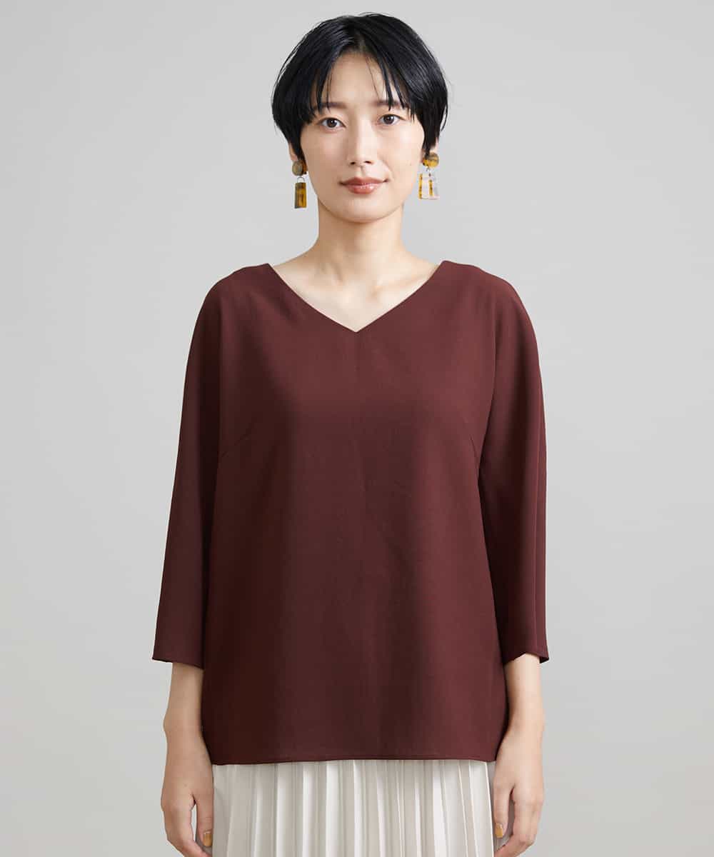 FMBAV15180 MICHEL KLEIN(ミッシェルクラン) ［定番素材］Vネックポプリンブラウス ボルドー(77)