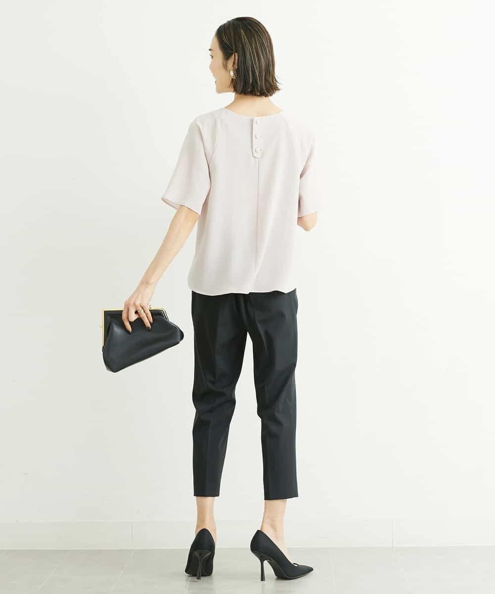 FMBFS26170 MICHEL KLEIN(ミッシェルクラン) [定番素材]バックボタンデザインブラウス ネイビー(57)