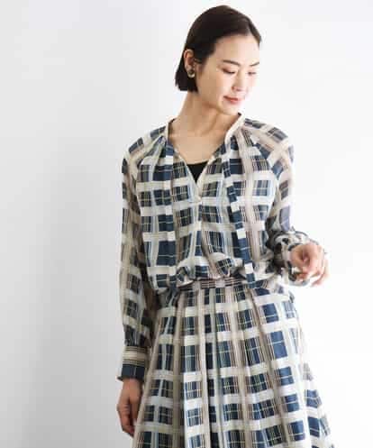 FMBGD10390 MICHEL KLEIN [セットアップ対応]チェック柄細めリボンスキッパーブラウス