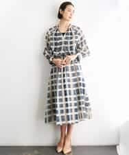 FMBGD10390 MICHEL KLEIN(ミッシェルクラン) [セットアップ対応]チェック柄細めリボンスキッパーブラウス アイボリー