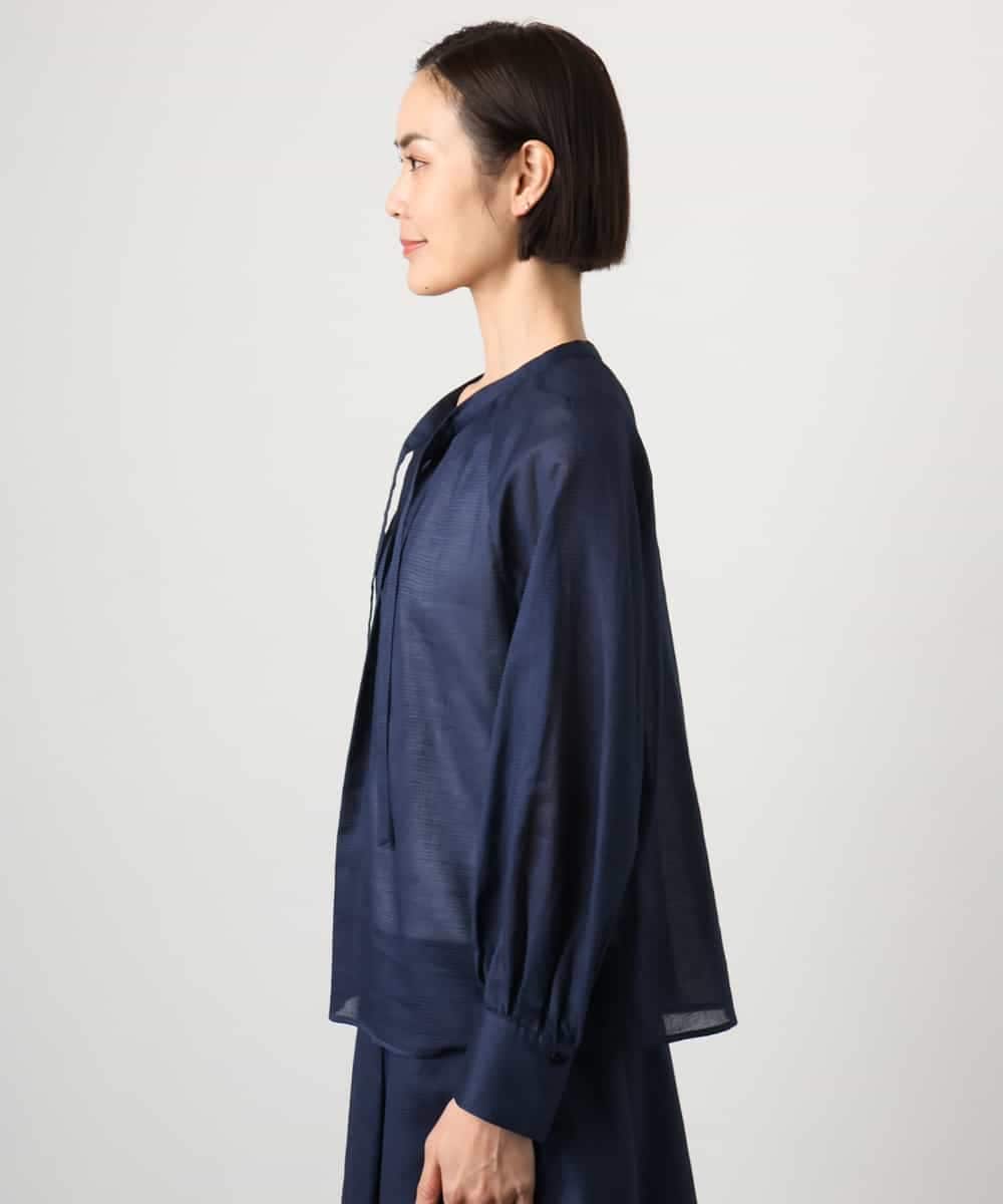 FMBGE10360 MICHEL KLEIN(ミッシェルクラン) [セットアップ対応]ライトワッフル細めリボンスキッパーブラウス ネイビー