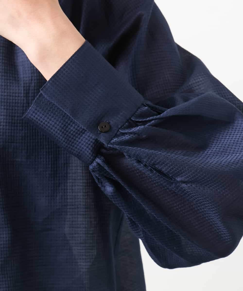 FMBGE10360 MICHEL KLEIN(ミッシェルクラン) [セットアップ対応]ライトワッフル細めリボンスキッパーブラウス ネイビー