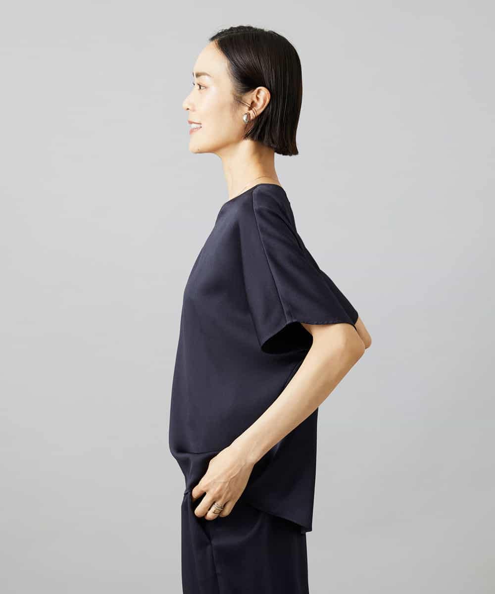 FMBHD02170 MICHEL KLEIN(ミッシェルクラン) [セットアップ対応]Vネックサテンオーバーブラウス ベージュ