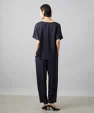 FMBHD02170 MICHEL KLEIN(ミッシェルクラン) [セットアップ対応]Vネックサテンオーバーブラウス ベージュ