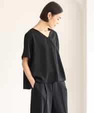 FMBJD03200 MICHEL KLEIN(ミッシェルクラン) [セットアップ対応]Vネックフレアブラウス ブラック