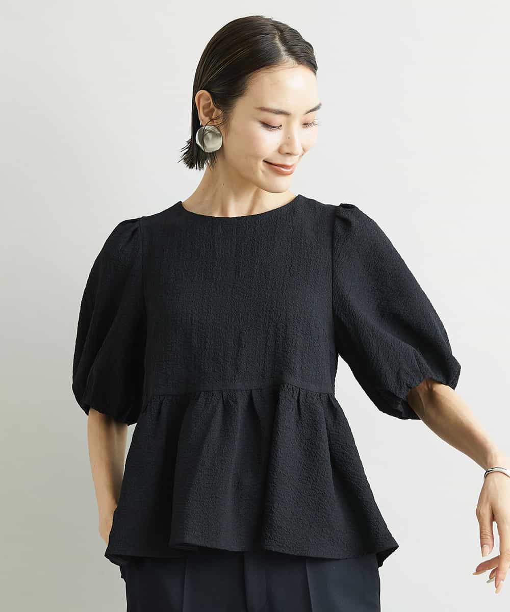 FMBJS12190 MICHEL KLEIN(ミッシェルクラン) [1枚着としておすすめ/セットアップ対応]ボリュームスリーブペプラムブラウス ブラウン(87)