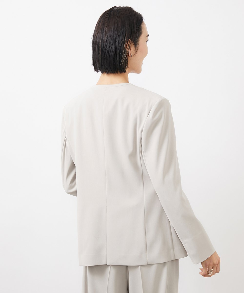 FMDDA04360 MICHEL KLEIN(ミッシェルクラン) ［セットアップ対応］ツイルノーカラージャケット(多機能素材) ライトグレー