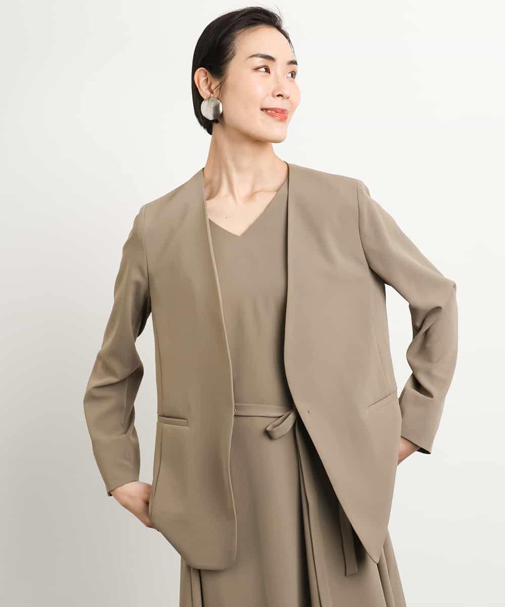 FMDGA12290 MICHEL KLEIN(ミッシェルクラン) [接触冷感]ノーカラージャケット(セットアップ対応) カーキ
