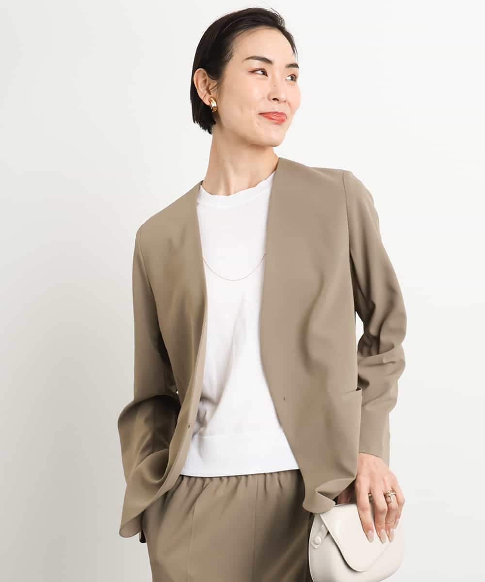 FMDGA12290 MICHEL KLEIN(ミッシェルクラン) [接触冷感]ノーカラージャケット(セットアップ対応) カーキ