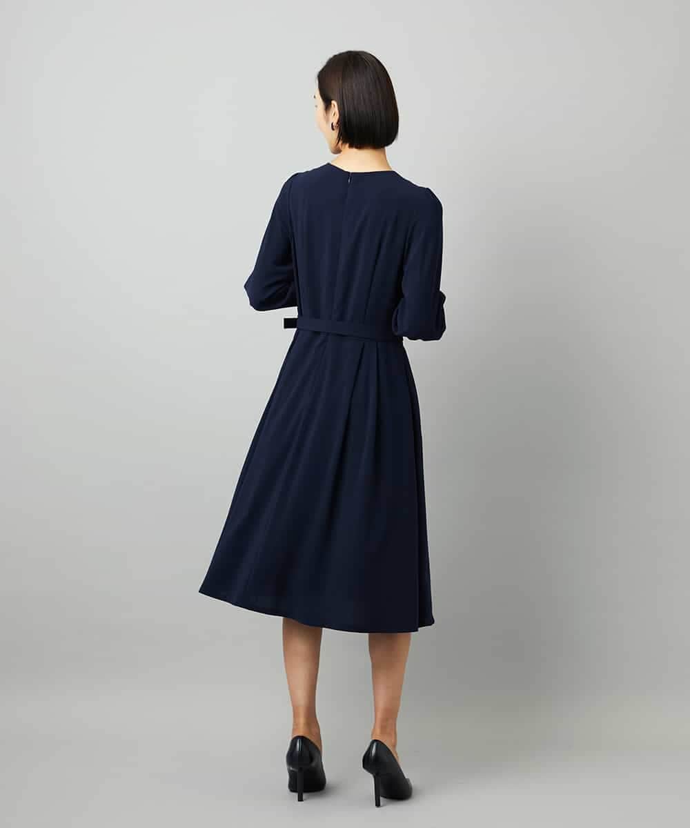 FMEAD06360 MICHEL KLEIN(ミッシェルクラン) ノーカラープリーツワンピース ネイビー
