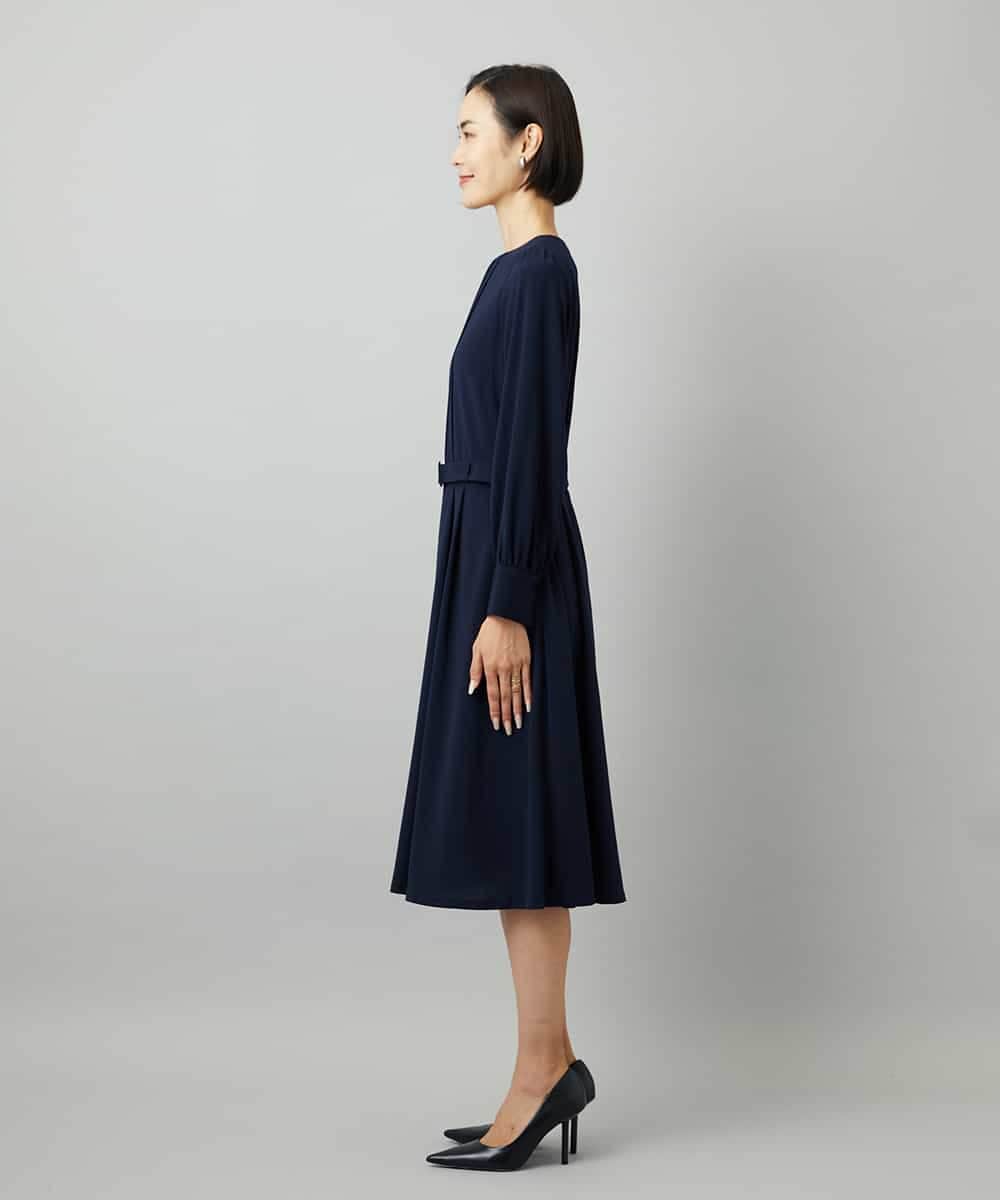 FMEAD06360 MICHEL KLEIN(ミッシェルクラン) ノーカラープリーツワンピース ネイビー