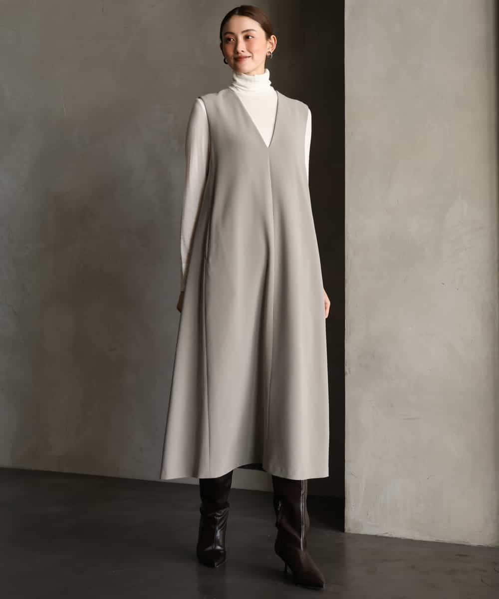FMEAG23360 MICHEL KLEIN(ミッシェルクラン) [セットアップ対応]Vネックノースリーブワンピース ベージュ