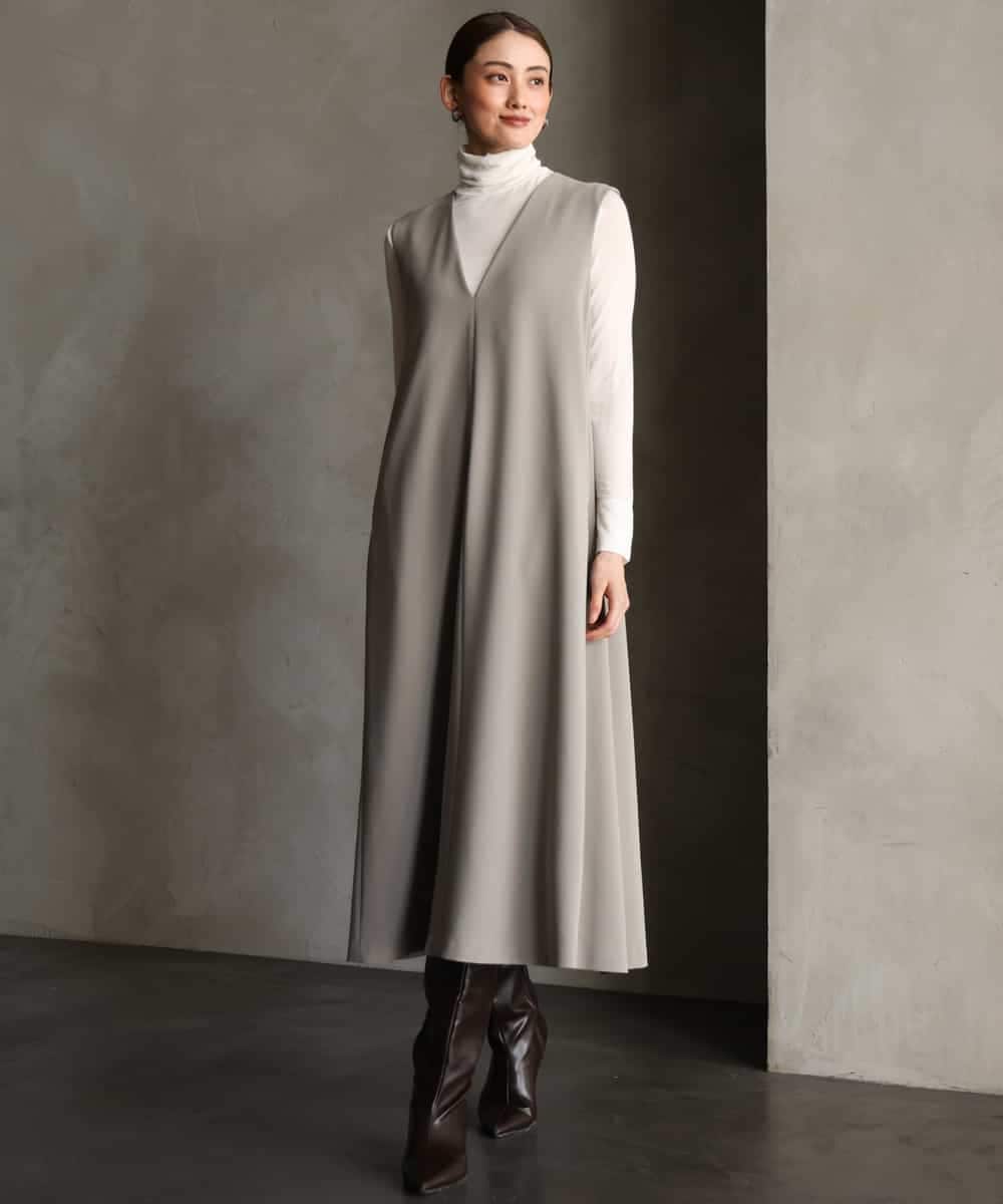 FMEAG23360 MICHEL KLEIN(ミッシェルクラン) [セットアップ対応]Vネックノースリーブワンピース ベージュ