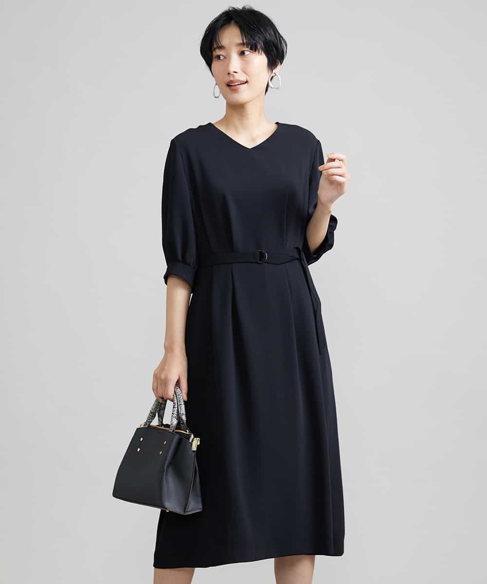 FMEAV22360 MICHEL KLEIN Vネックベルト付きワンピース