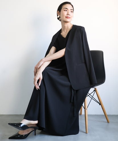 FMEGA12310 MICHEL KLEIN [接触冷感]Vネックフレアワンピース(セットアップ対応)