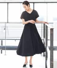 FMEGA12310 MICHEL KLEIN(ミッシェルクラン) [接触冷感]Vネックフレアワンピース(セットアップ対応) カーキ