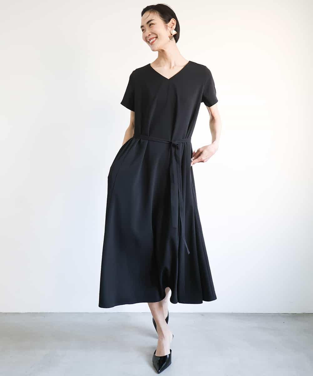 FMEGA12310 MICHEL KLEIN(ミッシェルクラン) [接触冷感]Vネックフレアワンピース(セットアップ対応) カーキ