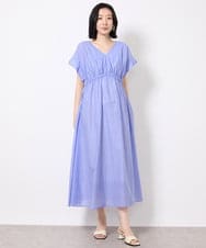 FMEGV40390 MICHEL KLEIN(ミッシェルクラン) シアーストライプVネックワンピース ライトブルー(50)