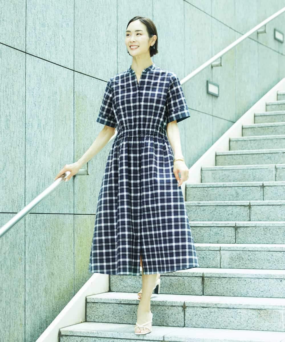FMEID01370 MICHEL KLEIN(ミッシェルクラン) Vネックフレアワンピース ネイビー