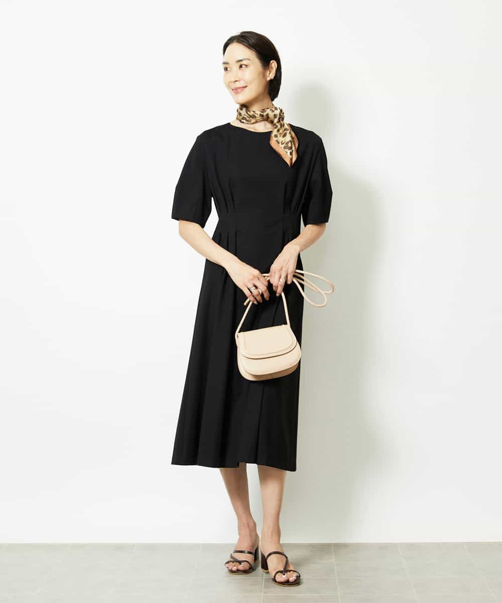 FMEJA04290 MICHEL KLEIN(ミッシェルクラン) ストレッチカットワンピース ブルー