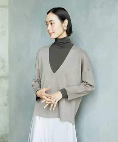 FMFAD24220 MICHEL KLEIN 深Vネックニットプルオーバー
