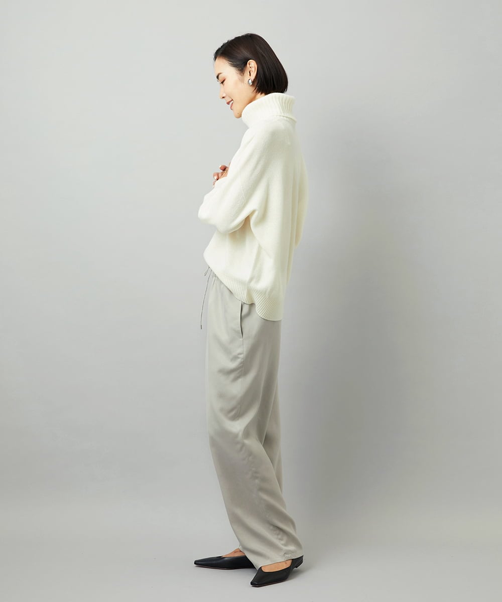 FMFAD28230 MICHEL KLEIN(ミッシェルクラン) [定番人気]ハイネックニット ブルー