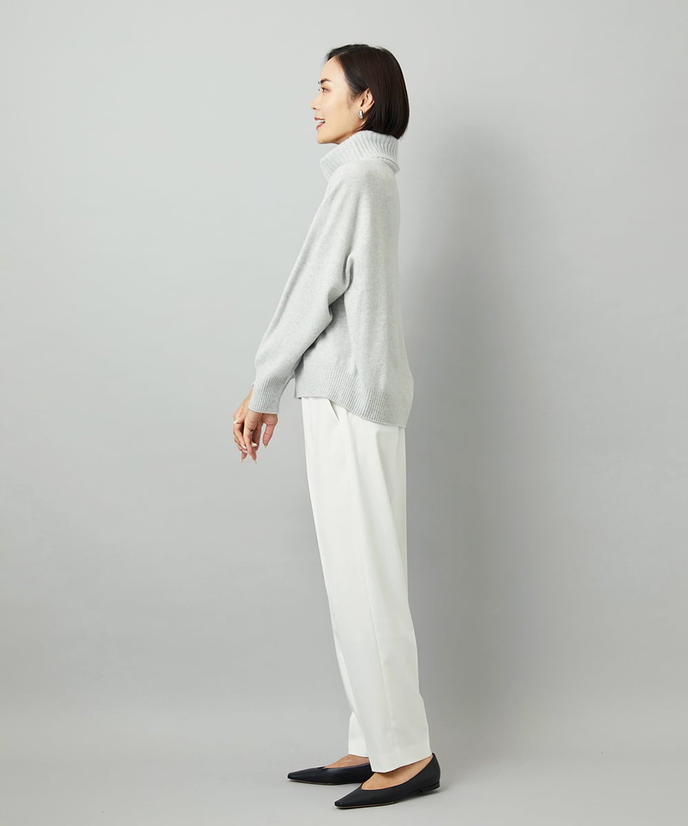 FMFAD28230 MICHEL KLEIN(ミッシェルクラン) [定番人気]ハイネックニット ブルー