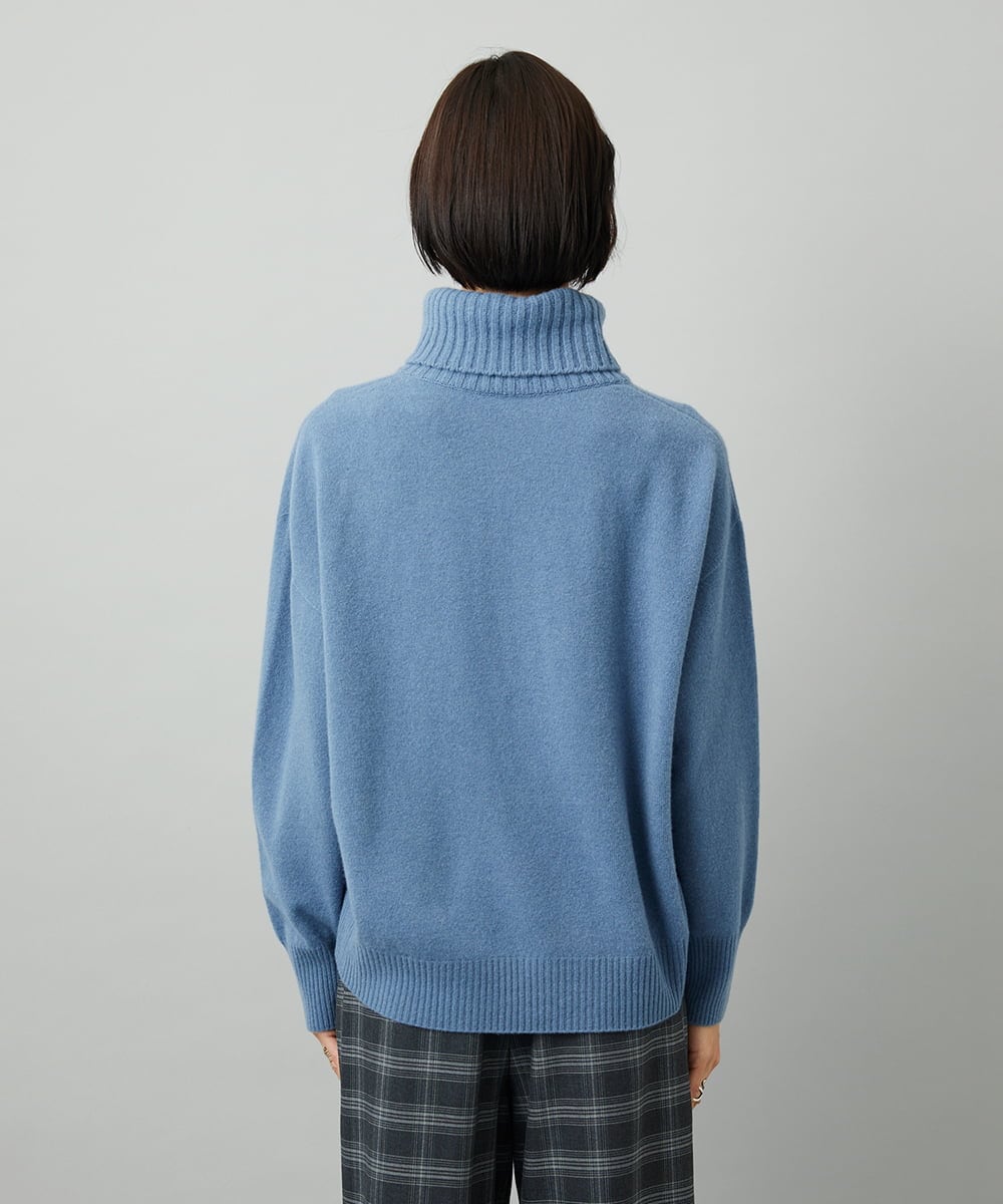 FMFAD28230 MICHEL KLEIN(ミッシェルクラン) [定番人気]ハイネックニット ブルー