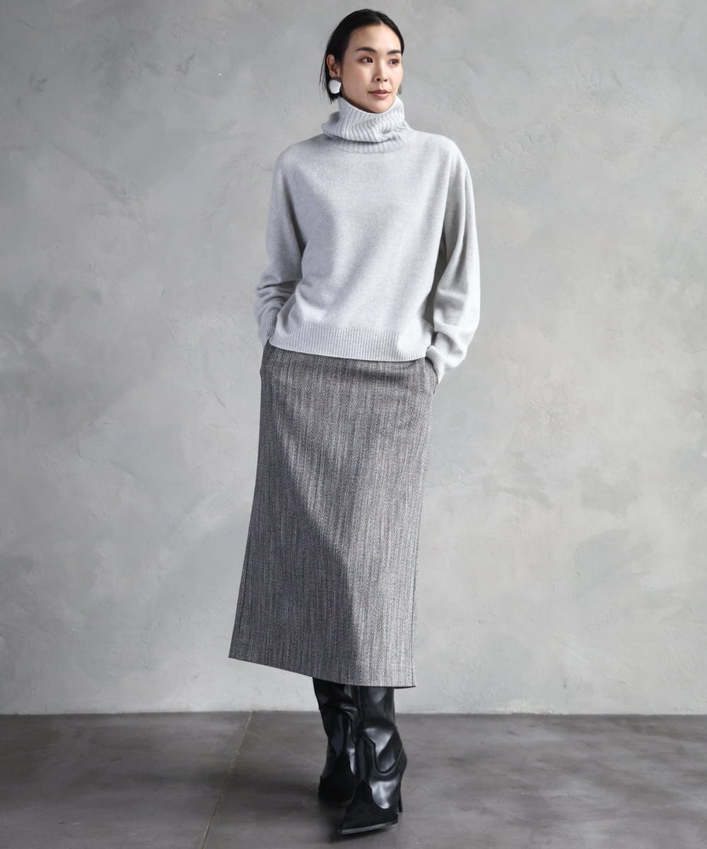 FMFAD28230 MICHEL KLEIN(ミッシェルクラン) [定番人気]ハイネックニット ブルー