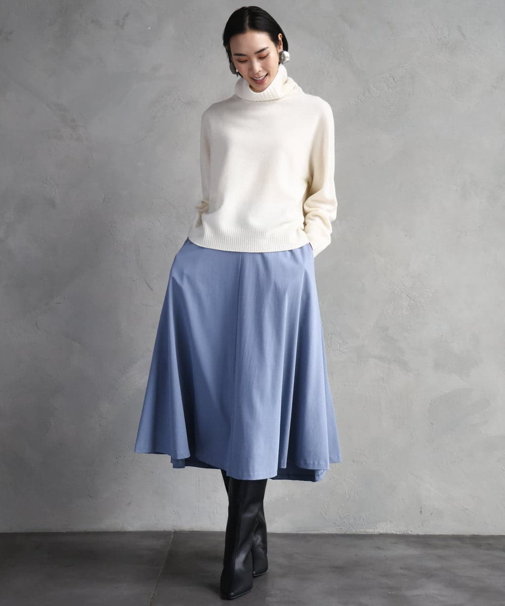 FMFAD28230 MICHEL KLEIN(ミッシェルクラン) [定番人気]ハイネックニット ブルー