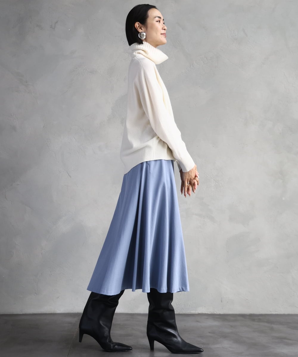 FMFAD28230 MICHEL KLEIN(ミッシェルクラン) [定番人気]ハイネックニット ブルー