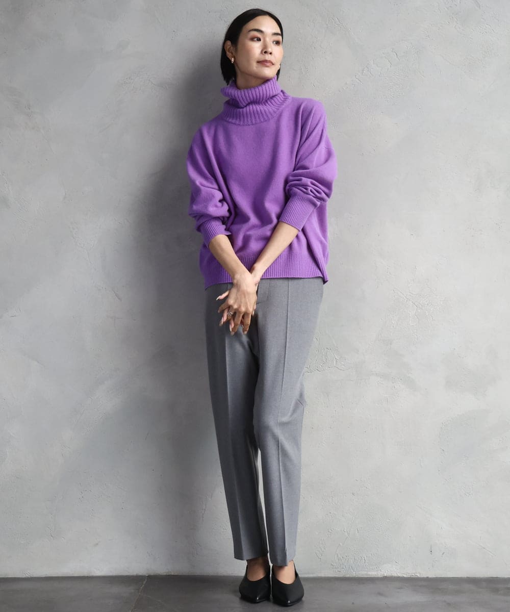 FMFAD28230 MICHEL KLEIN(ミッシェルクラン) [定番人気]ハイネックニット ブルー