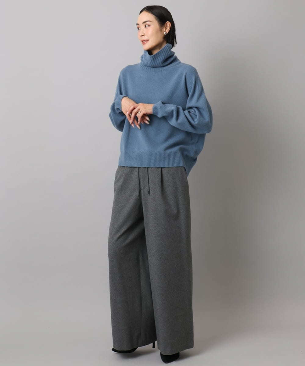 FMFAD28230 MICHEL KLEIN(ミッシェルクラン) [定番人気]ハイネックニット ブルー