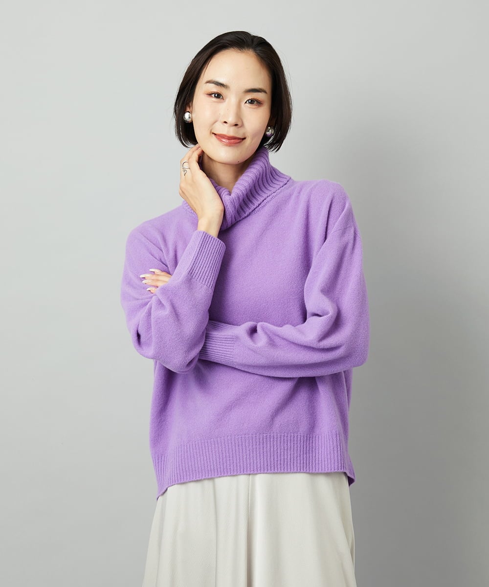FMFAD28230 MICHEL KLEIN(ミッシェルクラン) [定番人気]ハイネックニット ブルー