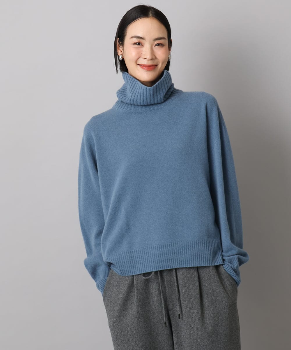 FMFAD28230 MICHEL KLEIN(ミッシェルクラン) [定番人気]ハイネックニット ブルー