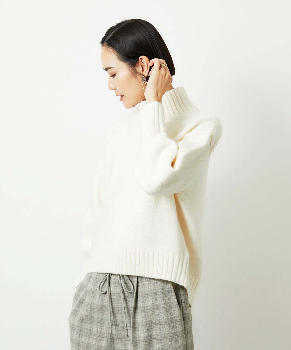 FMFBD31230 MICHEL KLEIN(ミッシェルクラン) ビーズハイネックニット ライトグレー