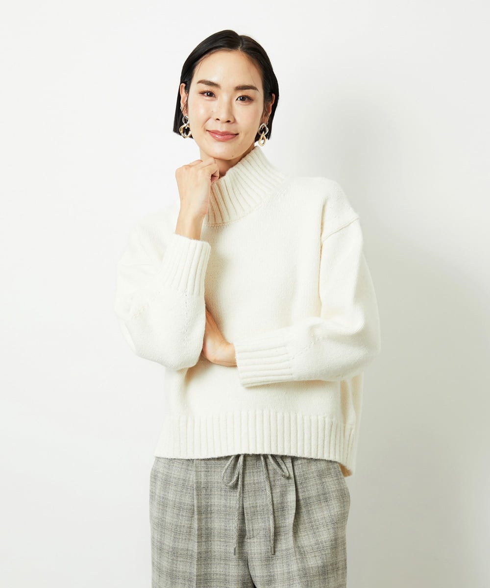 FMFBD31230 MICHEL KLEIN(ミッシェルクラン) ビーズハイネックニット ライトグレー