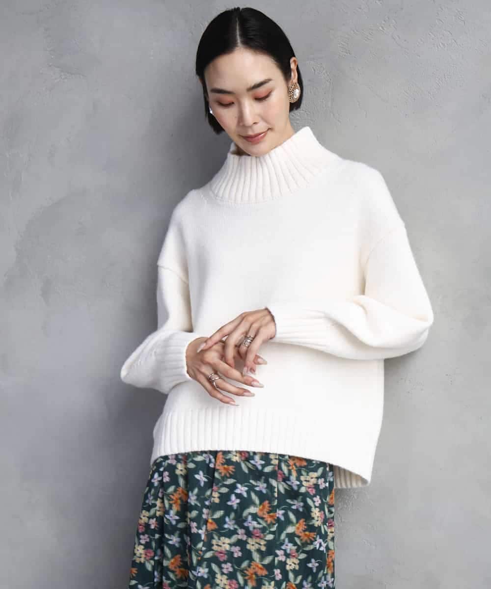 FMFBD31230 MICHEL KLEIN(ミッシェルクラン) ビーズハイネックニット ライトグレー