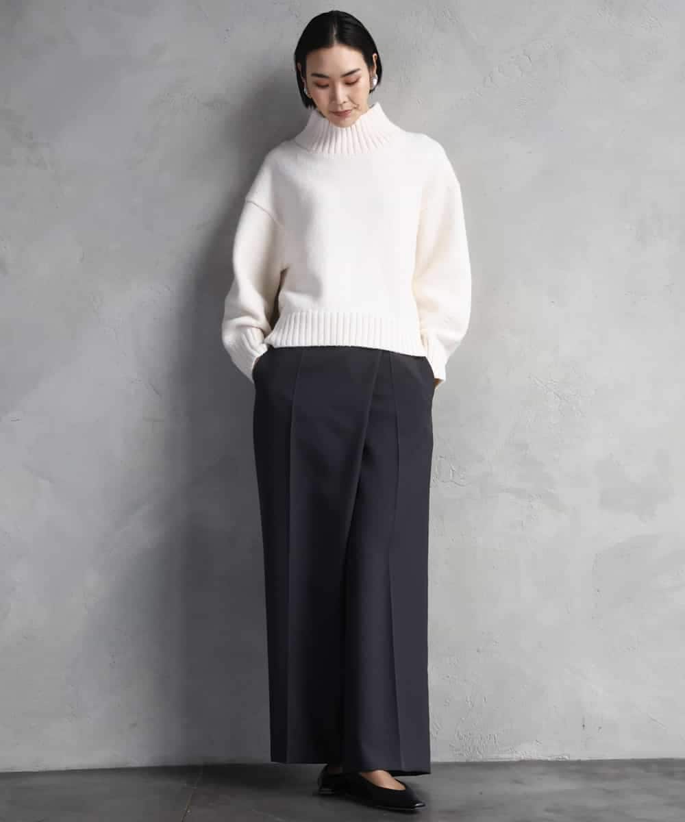 FMFBD31230 MICHEL KLEIN(ミッシェルクラン) ビーズハイネックニット ライトグレー