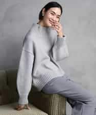 FMFBD31230 MICHEL KLEIN(ミッシェルクラン) ビーズハイネックニット ライトグレー